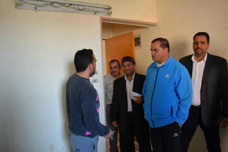 رئيس جامعة سوهاج فى زيارة لاستراحة المعيدين