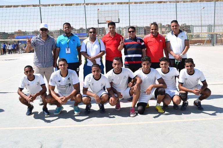 فوز جامعة سوهاج على السادات ١/٢ في الطائرة طلاب بمدن السويس