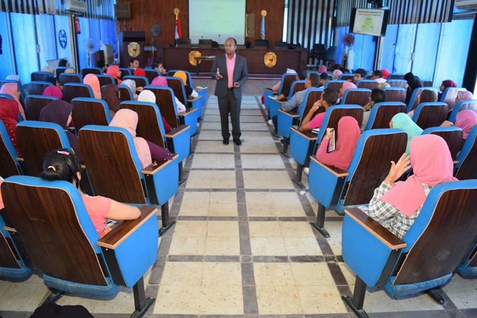 4 ورش عمل لريادة الأعمال بجامعة سوهاج