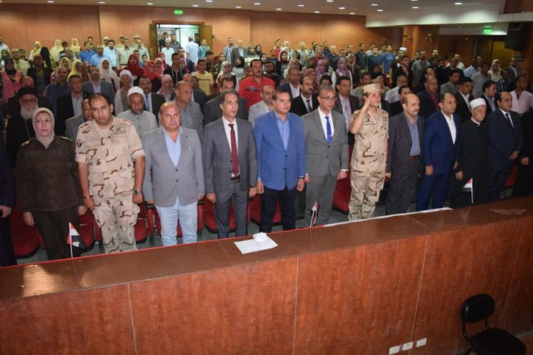 محافظ سوهاج ورئيس الجامعة يشهدان احتفالاً بذكرى انتصار أكتوبر