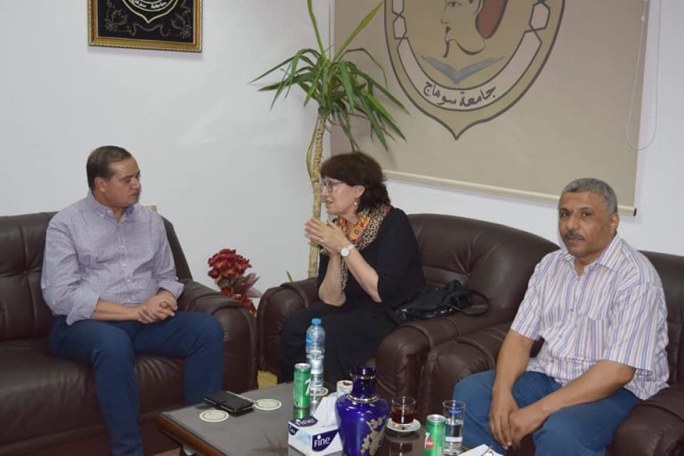 رئيس الجامعة يبحث مع هيئة التعاون الألمانية دعم ريادة الأعمال “تايكو” بجامعة سوهاج