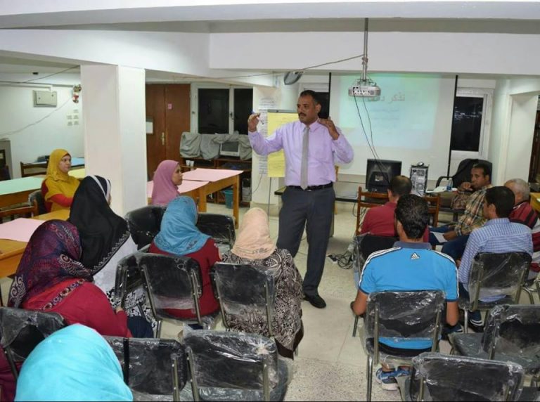 ختام فعاليات الدورة التدريبية للعاملين برعاية الشباب بجامعة سوهاج