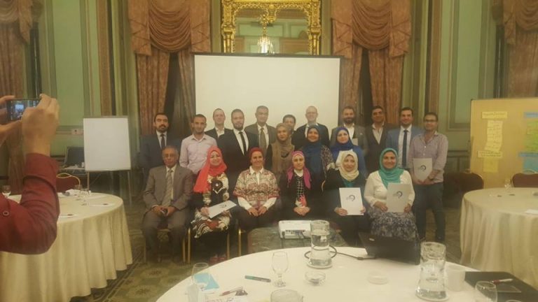 مركز الخدمة الإلكترونية ينظم مسابقة “للأفكار” بجامعة سوهاج