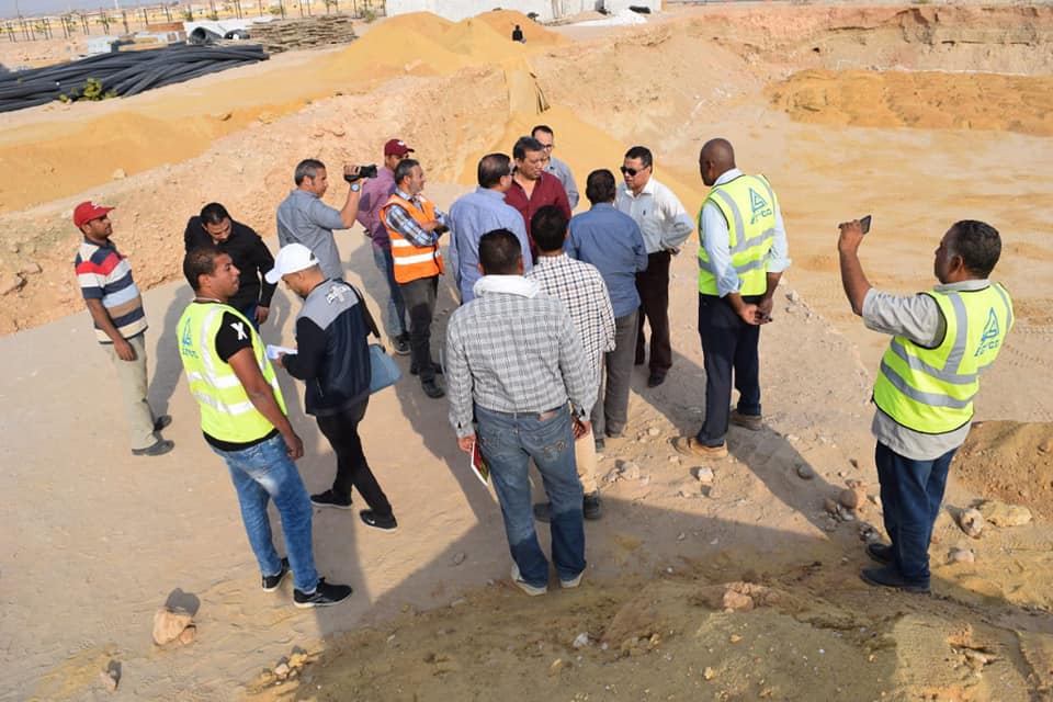 رئيس الجامعة يتفقد مشروعات جامعة سوهاج الجديدة