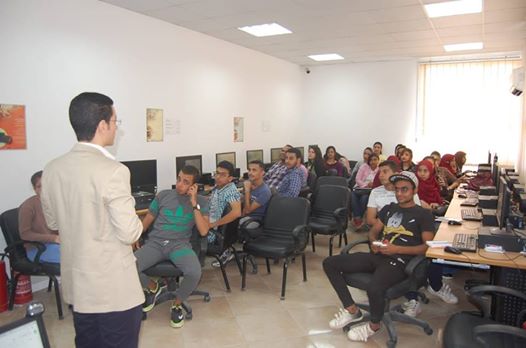 “تنمية المهارات الطلابية”بسفارة المعرفة بجامعة سوهاج