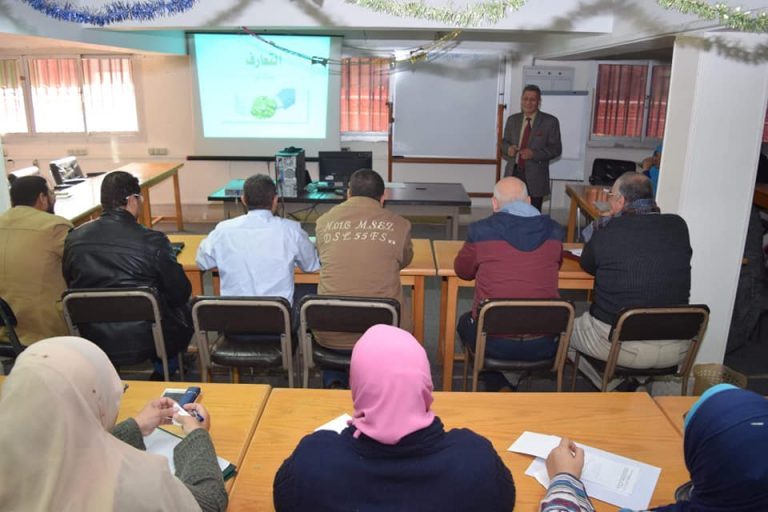 “فن التواصل والحوار” دورة تدريبية بجامعة سوهاج