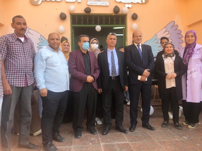 اليوم استقبال الطلاب الجدد بكلية الالسن