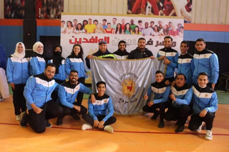 طلاب كلية الألسن يشاركنا في منتدى الشاب الوافدين