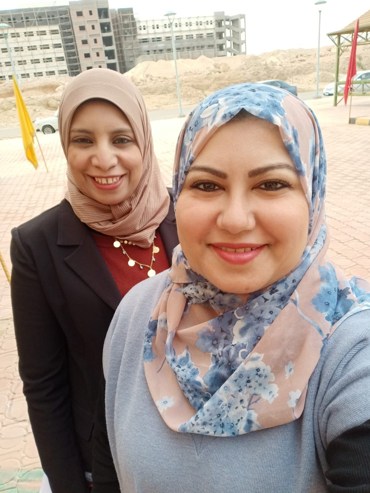 تهنئة قلبية من قسم اللغه الإسبانية د.اسماء عبدالرؤف والسادة الزملاء إلى أ. د. م شيماء الصغير