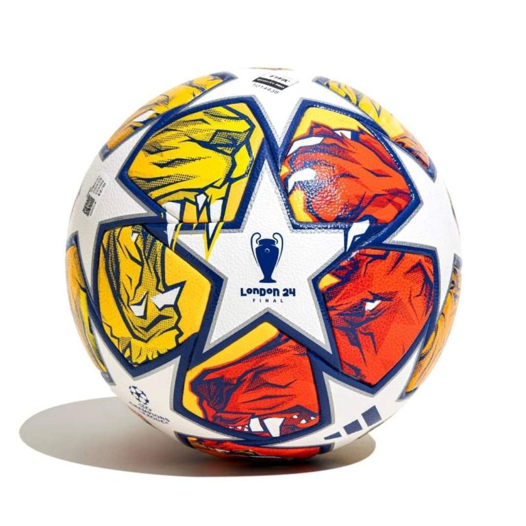 تعلن إدارة رعاية الشباب بكلية الألسن عن بدأ دوري أبطال كرة القدم لطلاب