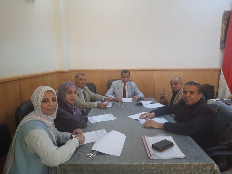 أنعقد اليوم مجلس الكلية تحت رعاية السيد الأستاذ الدكتور ناصر حجي عميد الكلية والسادة الوكلاء وأعضاء هيئة التدريس