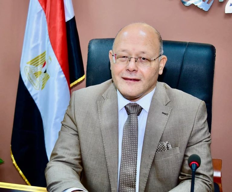 السيد الأستاذ الدكتور ناصر حجي عميد الكلية يتقدم بخالص التهاني والتبريكات الحمد لله رب العالمين وألف مليون مبروك لجامعتنا الحبيبة ولمعالى الوزير أ.د. حسان النعمانى رئيس الجامعة  ولمعالى ا.د. خالد عمران نائب رئيس الجامعة  ولسعادة العميد أ.د. حمدى حسانين ولجميع الزملاء الأفاضل فريق العمل ويا رب دائما المراكز الأولى للجامعة فى مختلف القطاعات ❤️❤️❤️