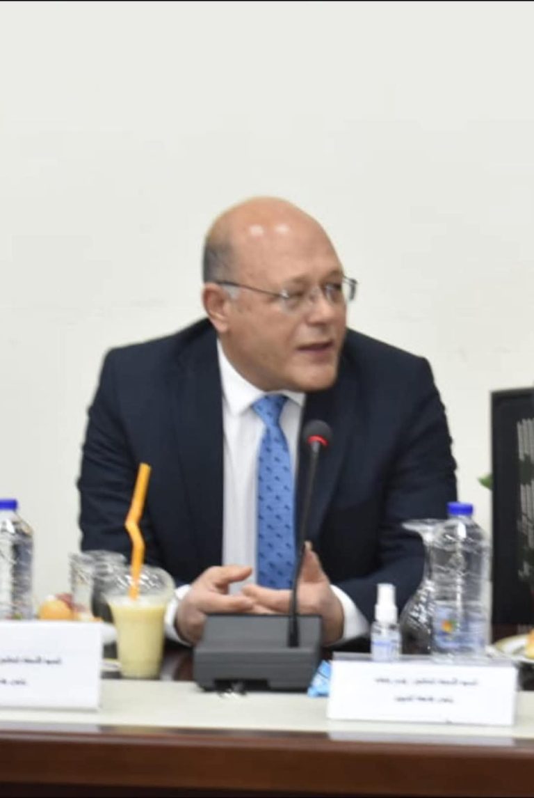 إعلن السيد الأستاذ الدكتور/حسان النعماني رئيس الجامعة عن موافقة المجلس الأعلى للجامعات الأهليه على مقومات إنشاء جامعة سوهاج الأهلية