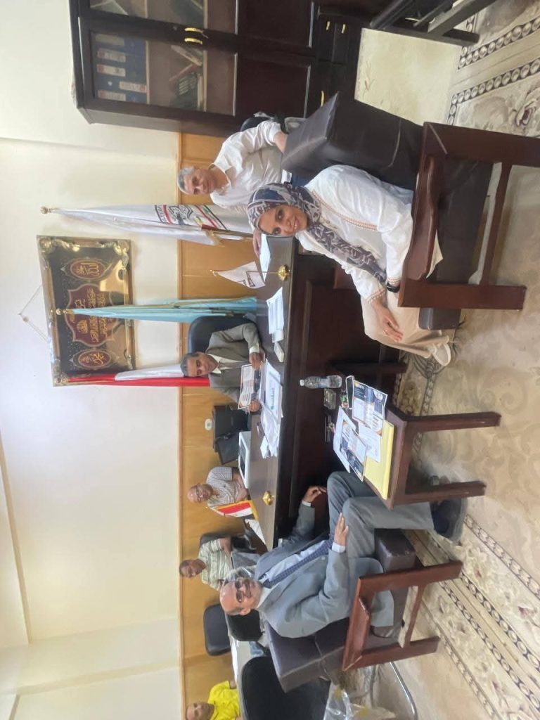 تحت رعاية السيد الأستاذ الدكتور صبرى توفيق همام عميد كلية الألسن إنعقاد اجتماع السادة الادارين بكلية