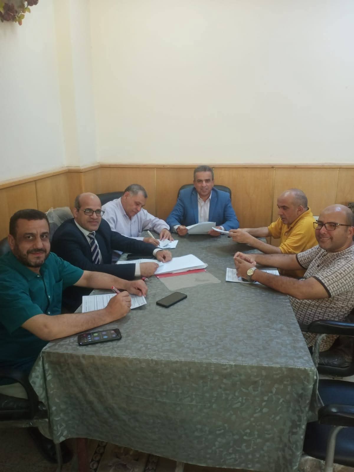 عقد مجلس الكلية الطارئ لشهر أغسطس